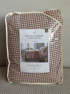 NWT 3pc King Mini Gingham Comforter and Sham Set Camel - Threshold